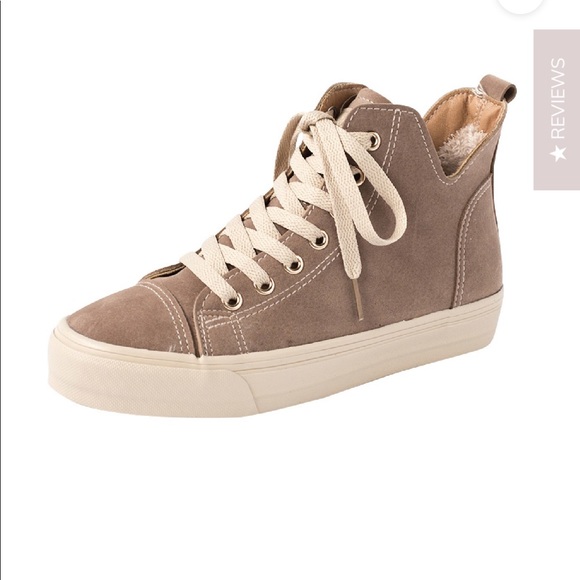 Goodnight Macaroon Sneakers - Picture 2 of 8